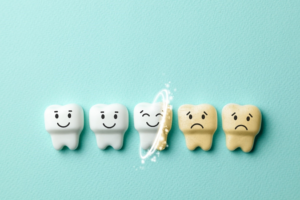 a cartoon image representing teeth whitening